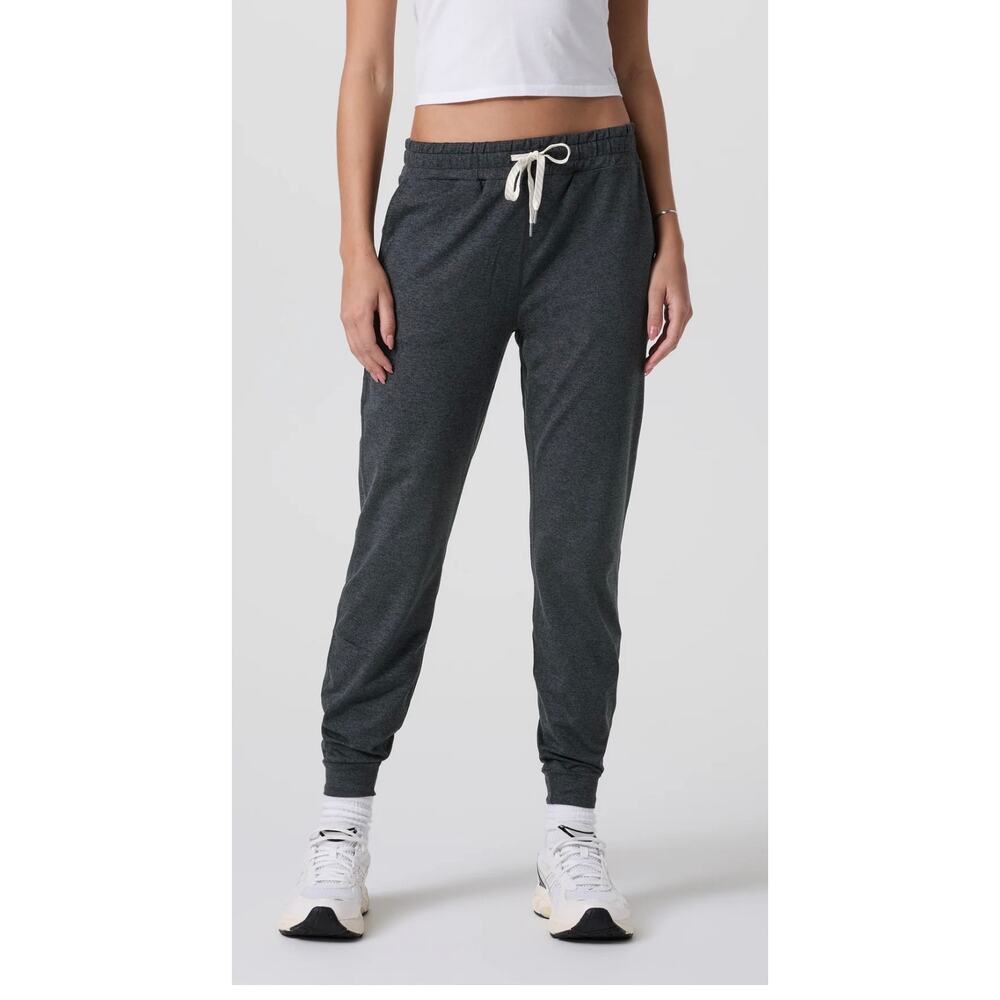Vuori women’s performance joggers size Large Charcoal Heather